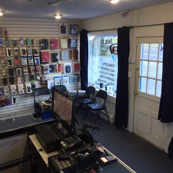 Tech Connect - Samsung wall and the front window - Mobile Phone Repair Near Me - Eastport, New York Tech Connect - Samsung wall and the front window - Mobile Phone Repair Near Me - Eastport, New York