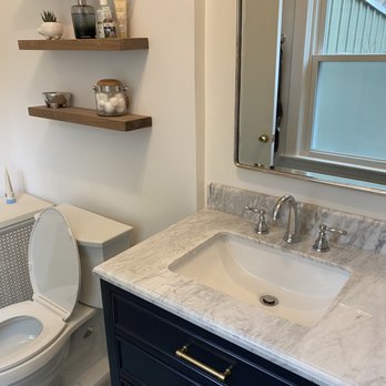 Mako Renovation - Bathroom 2 - General Contractors Near Me - Chicago, Illinois