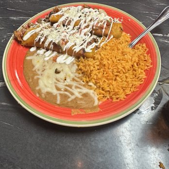 Paco’s Mexican Cuisine - Tacos Del Norte plate - Tacos Near Me - Placerville, California Paco’s Mexican Cuisine - Tacos Del Norte plate - Tacos Near Me - Placerville, California