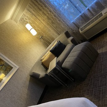Courtyard by Marriott Tacoma Downtown - Ah, chill and relax before or after your meetings. - Hotels Near Me - Tacoma, Washington