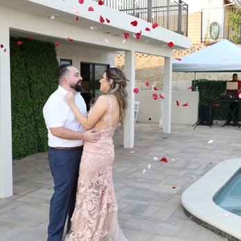 Yerevan Studio - Couple Photos - Session Photography Near Me - Valley Village, California Yerevan Studio - Couple Photos - Session Photography Near Me - Valley Village, California