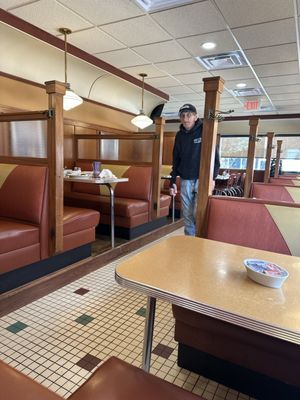 Phillips Avenue Diner by null