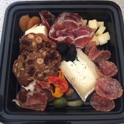 Michael's Gourmet Pantry - 3 Meet & 3 Cheese for one person To Go.