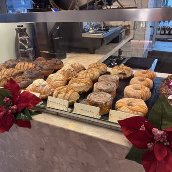 L’Artisane Bakery - Vegan Near Me - Miami, Florida