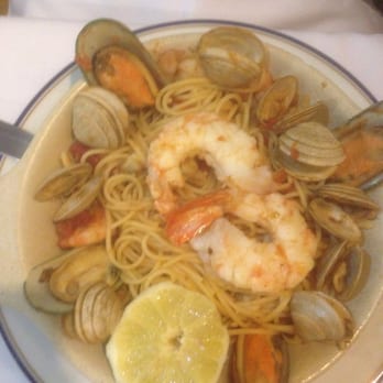 A Grade - Seafood with pasta - Portuguese Near Me - Porto, 13