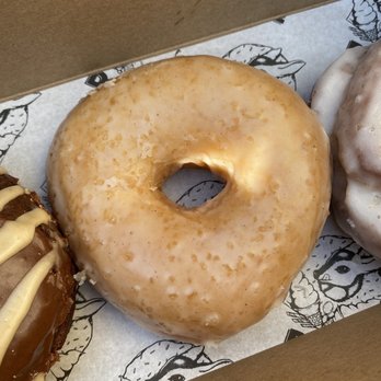 Doe Donuts - Salted Vanilla Bean - Donuts Near Me - Portland, Oregon