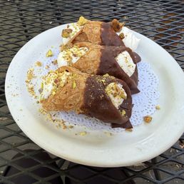 Cannolis