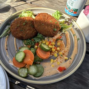 Local Table - Blue Crab Cakes - New American Near Me - Cypress, Texas