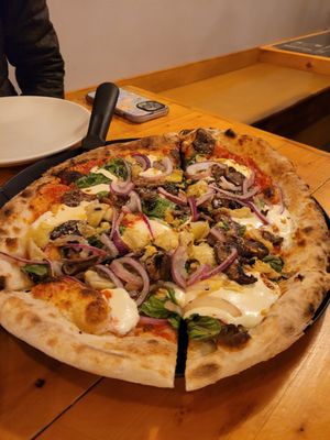 Hard Knox Pizza Bearden by null