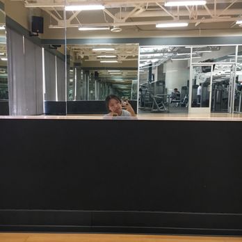 Fitness 19 - Gyms Near Me - Oceanside, California