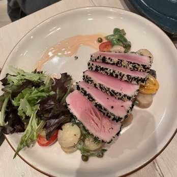 Crown Landing - ahi tuna salad. - Seafood Near Me - Coronado, California