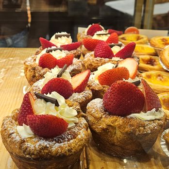 Tous Les Jours - Bakeries Near Me - Gaithersburg, Maryland Tous Les Jours - Bakeries Near Me - Gaithersburg, Maryland