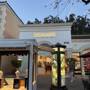 Bacio di Latte - Gelato Near Me - Calabasas, California