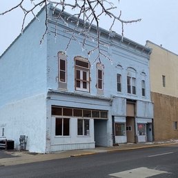 This is the real soap co. The old pix are its former adorable building. Now it's in this place. This is the real soap co. The old pix are its former adorable building. Now it's in this place.