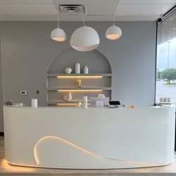 Baha Beauty Bar - Receiption desk