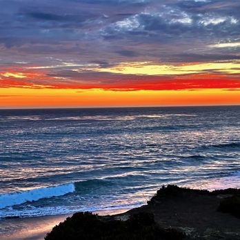Sea Breeze Inn - Hotels Near Me - San Simeon, California