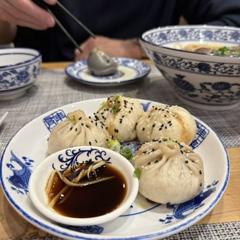 Tipsy Shanghai - Soup dumplings - Chinese Near Me - New York, New York Tipsy Shanghai - Soup dumplings - Chinese Near Me - New York, New York