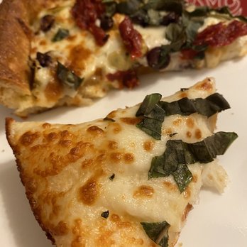 Blue Line Pizza - Garlic Bread - Pizza Near Me - Mountain View, California