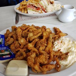 Johnny's Snack Bar - Club and Clams