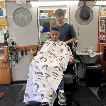 Webster Barber Shop - Barbers Near Me - Alameda, California