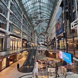 CF Toronto Eaton Centre
