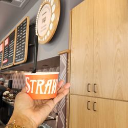 Salt & Straw - Piinot poached pear sherbet