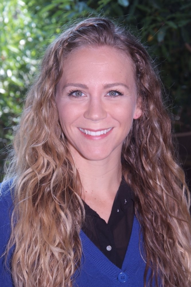 AMANDA SIMON CORCORAN GLOBAL LIVING Updated May 2024 Contact Agent 1620 US Hwy 395