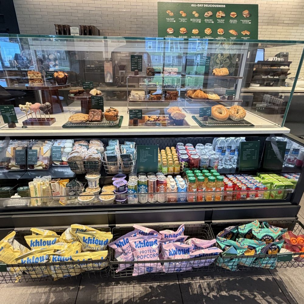 Starbucks - Coffee & Tea Near Me - Overland Park, Kansas Starbucks - Coffee & Tea Near Me - Overland Park, Kansas