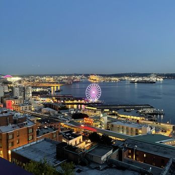 The Nest - The views - Lounges Near Me - Seattle, Washington