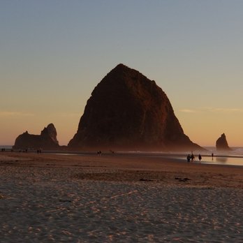 Cannon Beach - Beaches Near Me