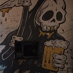 Mary's - Beer art.