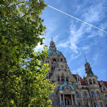 Neues Rathaus - Landmarks & Historical Buildings Near Me - Hanover, NI