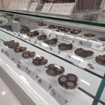 See's Candies - Sugary decadence - Candy Stores Near Me - Burbank, California