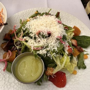 Vintana Wine + Dine - Strawberry salad - New American Near Me - Escondido, California Vintana Wine + Dine - Strawberry salad - New American Near Me - Escondido, California