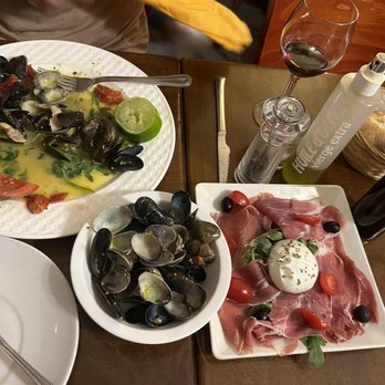 Picolo Caratello - Italian Near Me - Paris, 75