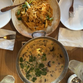 Thai Favorite Cuisine - Pad Thai - Thai Near Me - Tustin, California Thai Favorite Cuisine - Pad Thai - Thai Near Me - Tustin, California