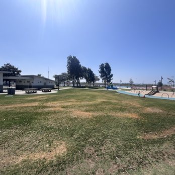 Pepper Park - Playground, restrooms, sand area - Parks Near Me - National City, California Pepper Park - Playground, restrooms, sand area - Parks Near Me - National City, California