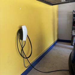 Goldstream Electrical Services - Universal Wall Connector EV Charger