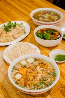 Phở Gà Hương Quê Cafe by null