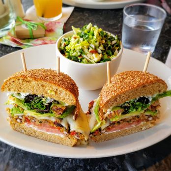 Nick's San Clemente - Veggie burger w/ petite bistro salad - delicious! - American Near Me - San Clemente, California