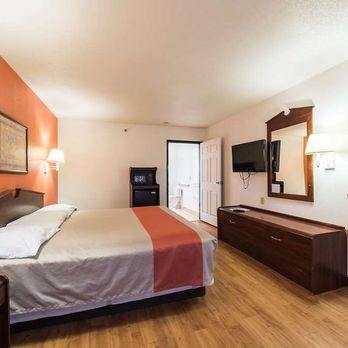 Motel 6 - single - Hotels Near Me - Junction, Texas Motel 6 - single - Hotels Near Me - Junction, Texas