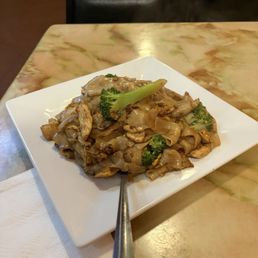 Pad See Ew