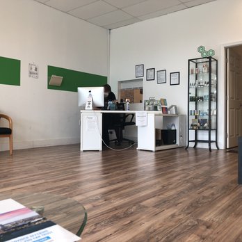 Marijuana Doctor - Reception - Medical Cannabis Referrals Near Me - Orlando, Florida