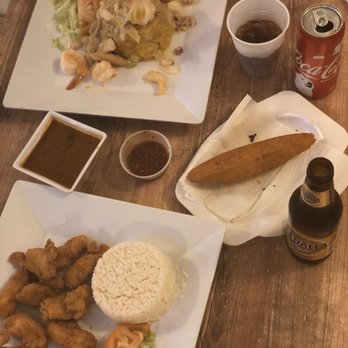 Donde Olga - White rice, beans and fried chicken. Sea food mofongo and alcapurria. - Caribbean Near Me - Loíza, Puerto Rico