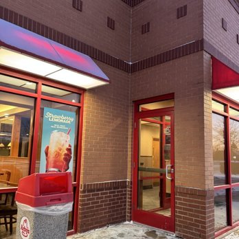 Arby's - Fast Food Near Me - Streamwood, Illinois