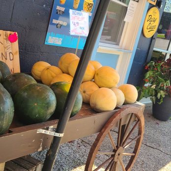 Reeves Fruit Market - Fruits & Veggies Near Me - Ludlow, Kentucky Reeves Fruit Market - Fruits & Veggies Near Me - Ludlow, Kentucky