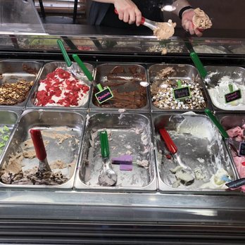 Fratelli's Bistro - Decisions, decisions... - Italian Near Me - Gallup, New Mexico