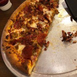 Chubs Pizza & BBQ - Meat, meat, meat. I ate other half.