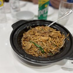 Lugang Café - Cantonese noodles