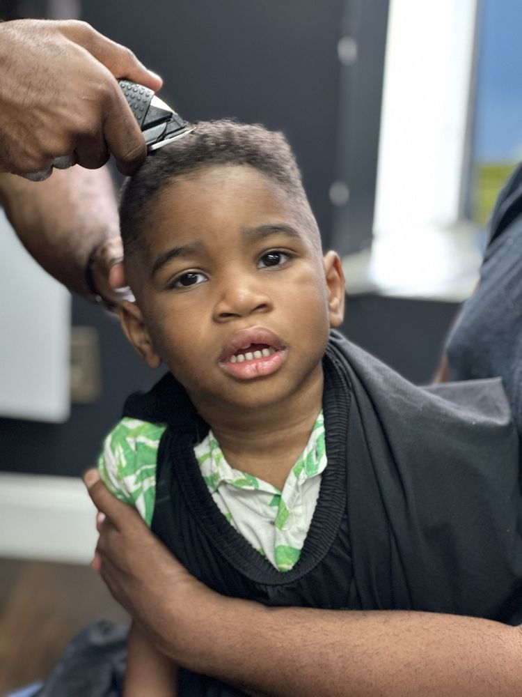 Cliffo the Barber Stylist Logo